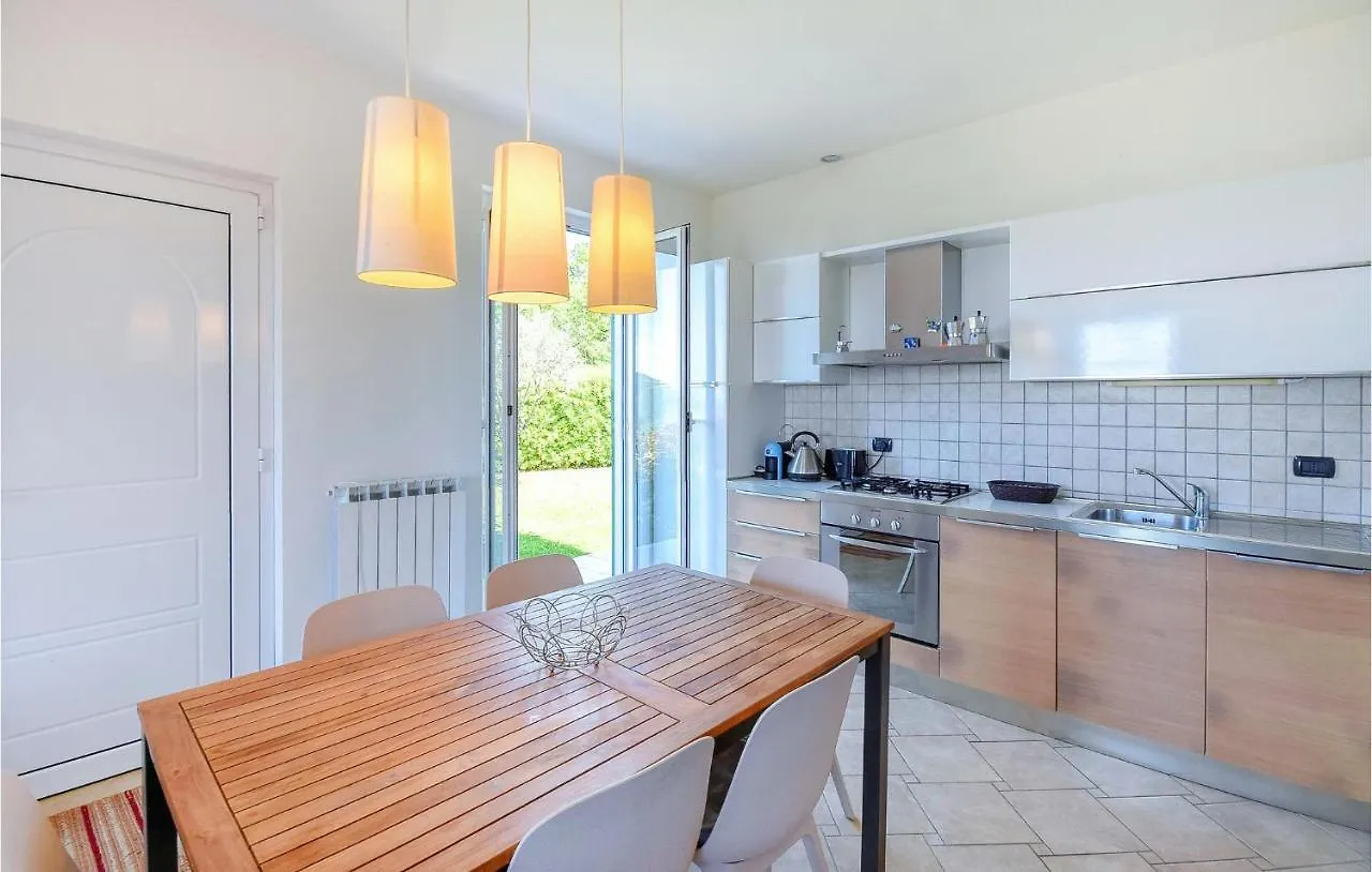 Holiday home 3 Bedroom Beautiful Home In Moneglia Italy